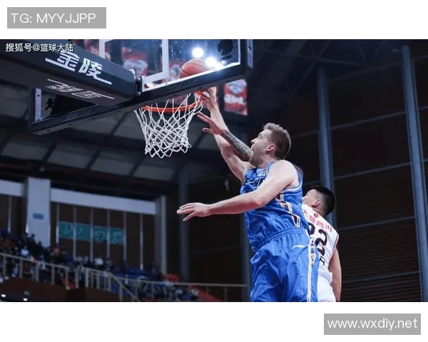 哥几个一上来就问打拳 广东宏远新赛季趣闻揭秘