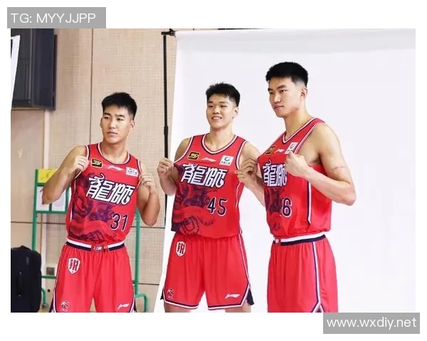 广州龙狮队季前赛备战全解析新赛季前瞻与策略调整