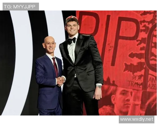 克林根瀚森首秀表现不佳，我告诉他保持耐心，机会总会到来