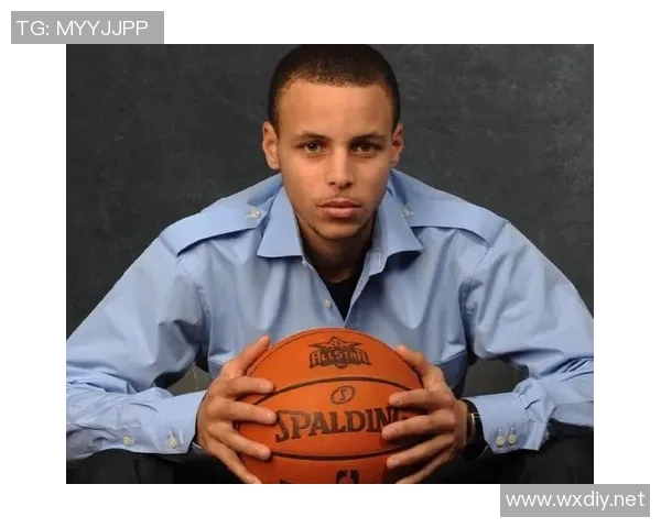 库里：生涯初期感觉自己像软面条，还以为是球鞋有问题